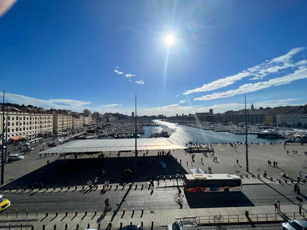 Апартаменты Face Au Vieux Port Vue 180 De Notre Dame Au Panier Марсель Экстерьер фото