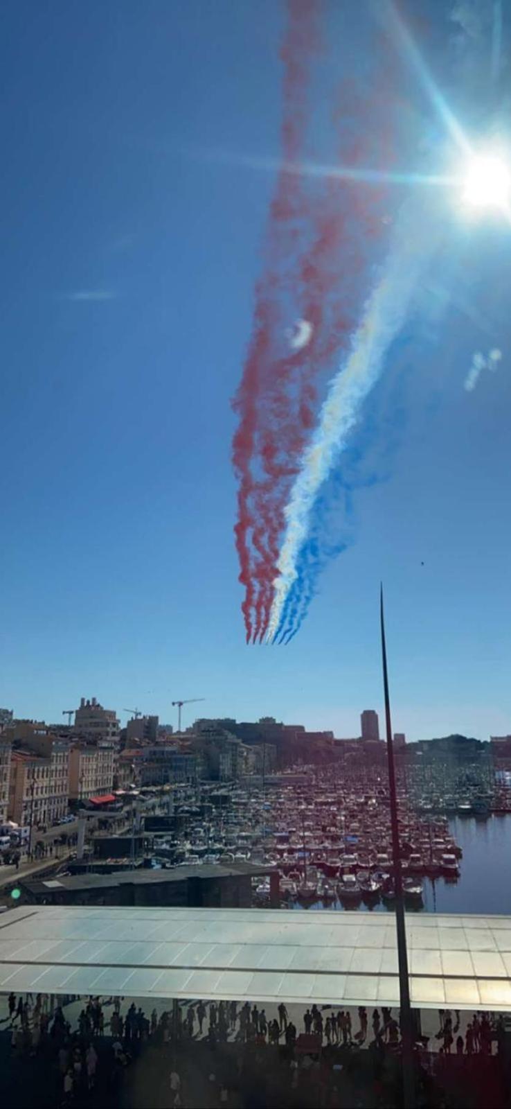Апартаменты Face Au Vieux Port Vue 180 De Notre Dame Au Panier Марсель Номер фото
